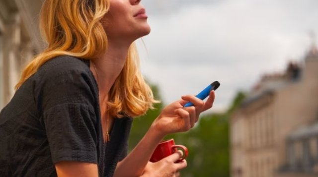 Vape kurumaa behey gothun kurevey baeh kuhhee thakaai eyge hageegai!