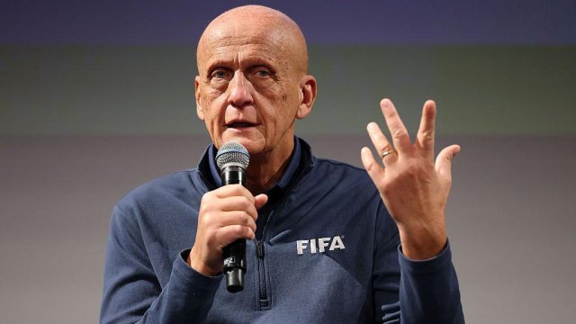 World cup ge refreen ge nazaahaitheri kamaamedhu suvaalu ufahdhaane jaaga eh neh: Collina