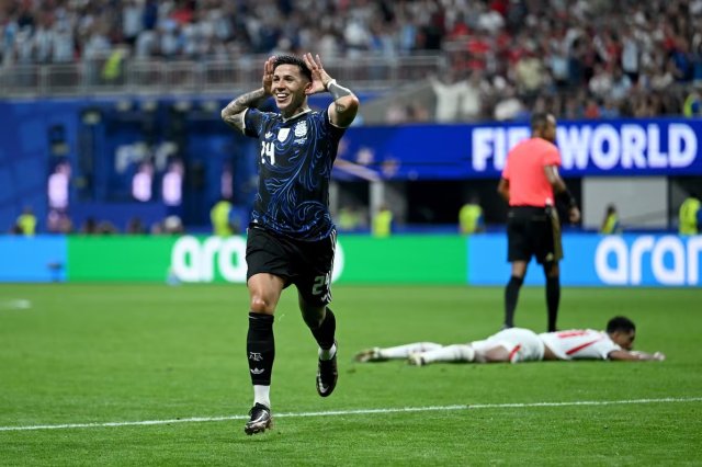 Fahathun arai England balikoh Argentina thahtaa kairi ah jehilaifi