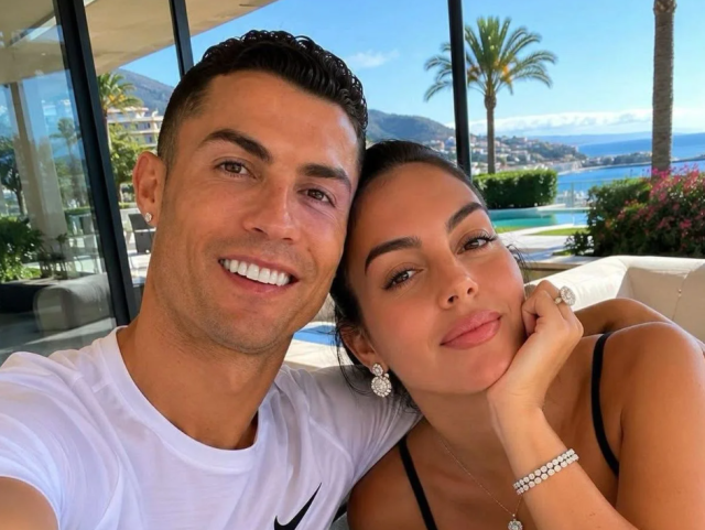 Ronaldo aai Georgina anna hafthaagai kaiveni kuranee