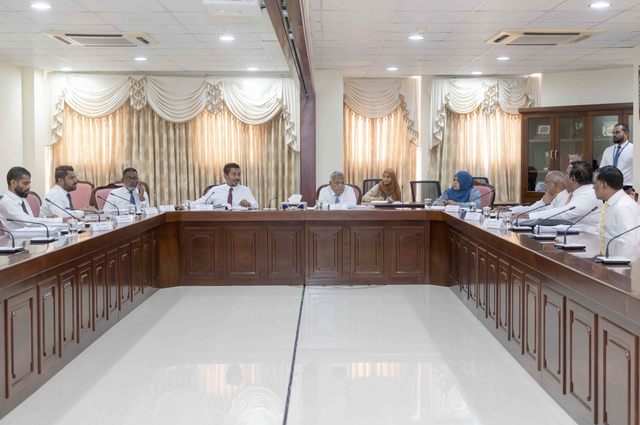 Dollar ge agu boduvaa habaru shaaiukoffi nama joorimanaa kurevey gothah islaaheh genanee