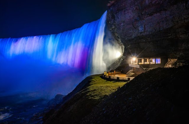 Niagara Falls: Hoonu moosumaa eku reygandu ge mulhin thafaathu jaadhuvee thajuriba eh!