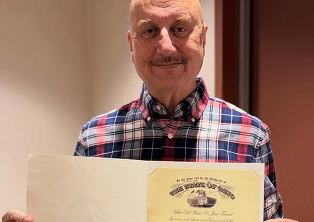 Veteran actor Anupam ah America ge Ohio state in haassa sharafeh aruvaifi