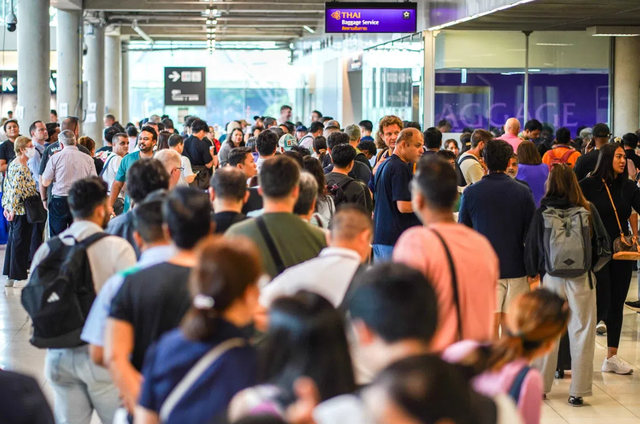 Thailand ah kuri vissaaraigai 23 maru, Bangkok airport thohjehifai