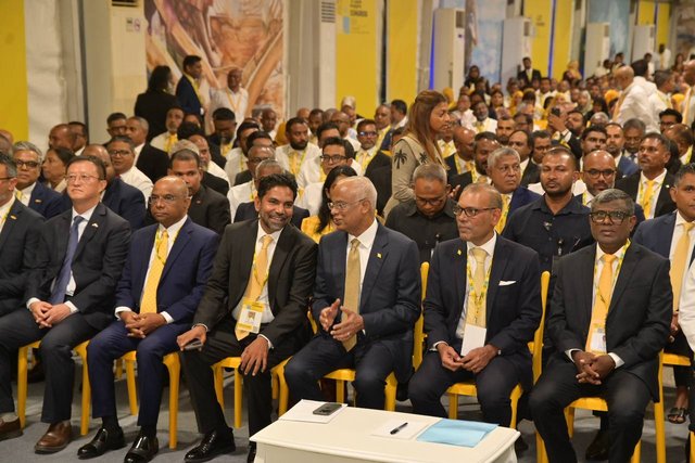 German Consulate bandhukuree sarukaarun zamaanvee gulhunthakah ihumaaluvamun dhaathee: MDP