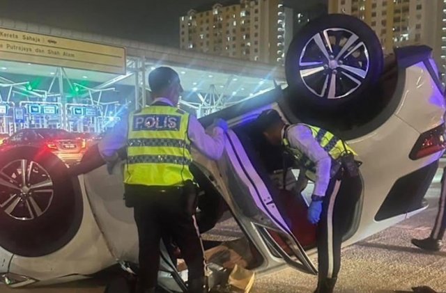 Niyavi dharivaru ge aailaa in malaysia ah dhiyumah aammun ge ehee ah edhijje