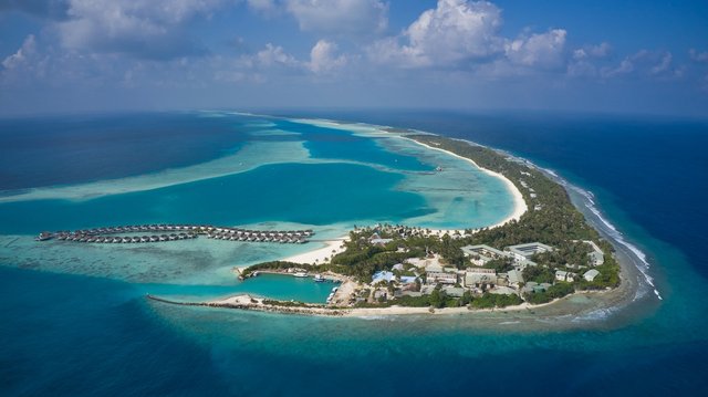 Kandimma resort gai 2 tourist aku genbigen maruvejje