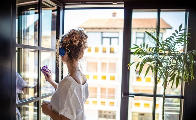 Head Phone thah alun fashion ah, ekamaku enme rangalhu goiy tha? 