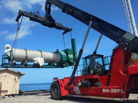 Addu ge gina maguthakeh gai thaaru elhumuge masaikah fashanee