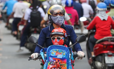 Vietnam ah covid-19 in kuri hoadhumuge sirrakee mask 