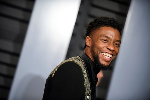 Golden Globes: emme molhu actor akah  Chadwick Boseman’s