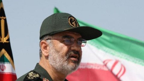 Iran in missile thah fonuvan bimu adee bingaraaheh hadhaifi