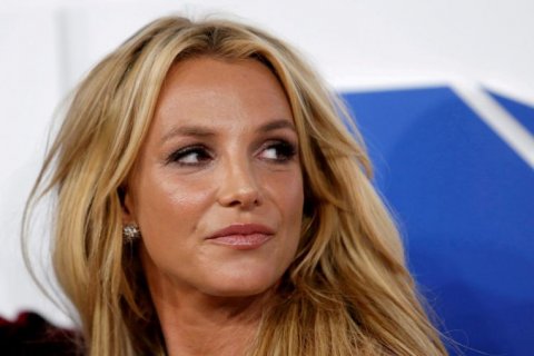 Niyafathika meehunge thereygai Britney ves himeney!