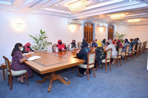 Madam Fazna Male' ge anhenunge committee aa bahdhalu koffi