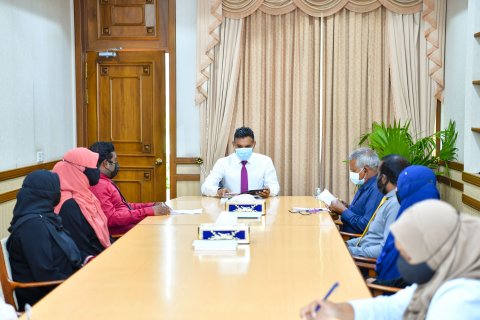 Kaashidhoo ah Hospital eh beynunvegen Naibu Raees arihu edhefi