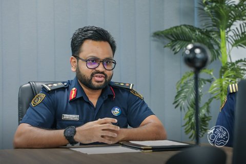 Maadhamaa rey 12 jahan dhen passport dhookuraane: Immigration 