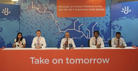 Dhiraagun bainalaguvaamee super highway SEA-ME-WE 6 submarine cable aa gulhaalanee