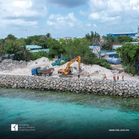 Thilafushi uthuru faraathu giraa sarahahdhu himaayai kurumuge masaikah nimenee