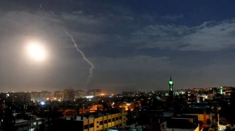 Israel in Syria ah fonuvi missile thakeh huttuvaifi