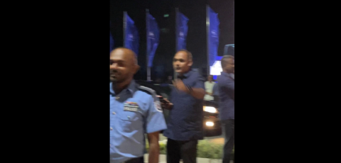 Voice ge noosveriyakah maruge inzaaru dhin sifain ge meehaa ah fiyavalhu alhan govaalaifi