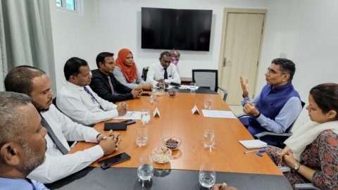 Addu city gai India ge consulate hadhan mashvaraa koffi