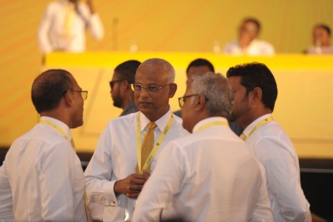 Member in rulhigadhave Raees Nasheed magaamun vakikuran govaalaifi
