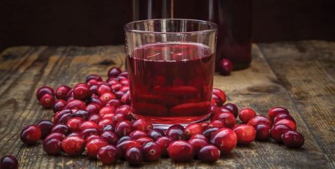 Cranberry Juice: Nuboi dhookohlaa vareh noon!