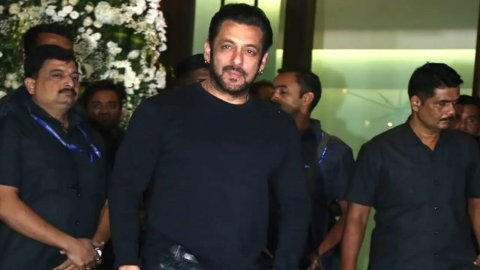 Salman Khan ge 57 vana ufandhuvas faahaga koffi