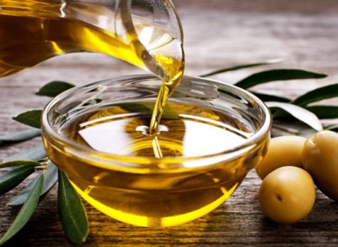 Olive Oil: Isthashi feybumaai hamuge massala thakah halleh!
