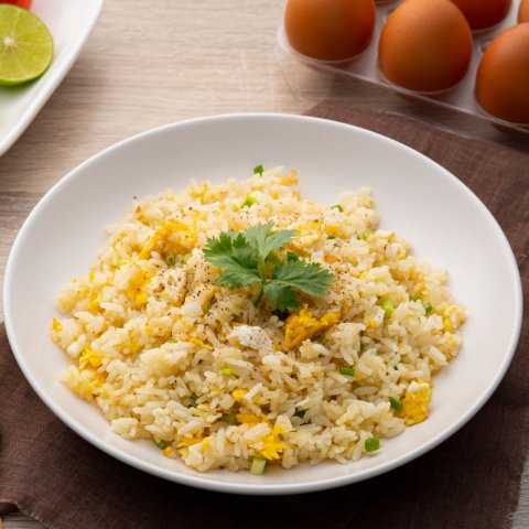 Roadha Malaafaiy: Garlic Egg Fried Rice