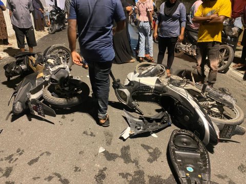 Fuvahmulakugai nurahkaatheri accident eh, 2 zuvaanakah aniyaa vejje