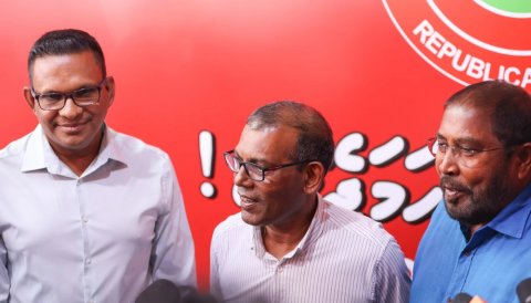 1 Candidate aku neren Nasheed aa Gasim aa Nazim ebbas vejje