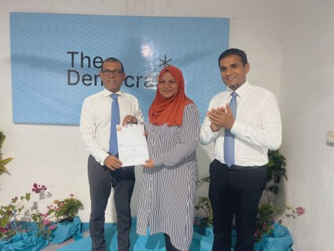 Addu city councillor khalidha Democrats ah soi koffi