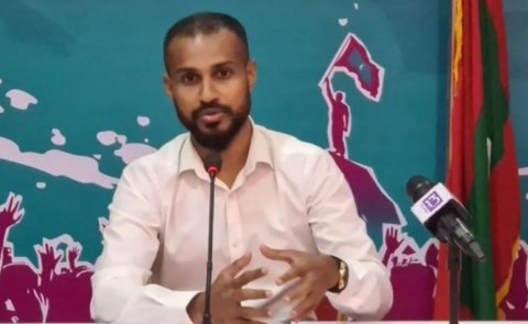 900 muvazzafun ge ebbasvun aa nukuran fenaka in ninmaifi