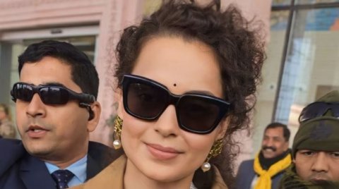 Kangana siyaasee dhaairaain fenidhaanetha?