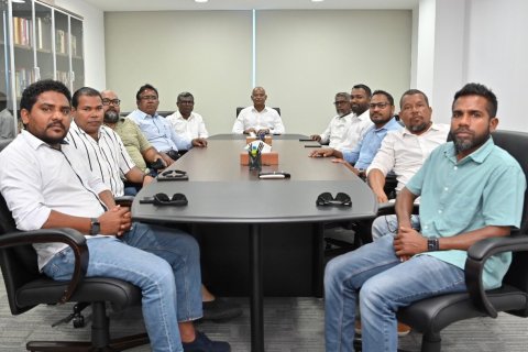 Majlis ah alah hovunu inthikhaabuvi MDP membarunnaa Raees Solih bahdhalu kuravvaifi