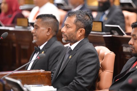 އާ މަޖްލިސް ހުވާކުރުމާއި މަސައްކަތްތައް ފެށުން