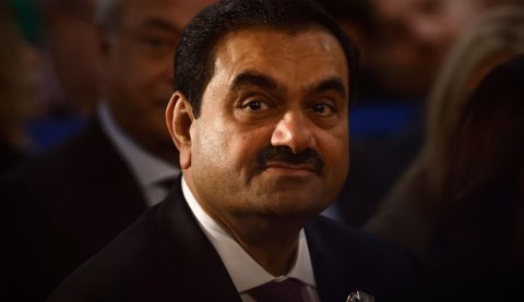 Ambani fahahthah jahsaalai Asia ge enme muhsandhi meehakah Adani!