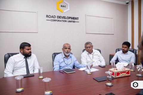 RDC in haradhu kudakurun: Bodu musaara dheefai consultantun nagaifi