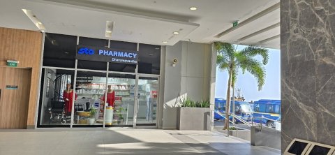 Dharumavantha hospital gai STO ge aa pharmacy eh hulhuvaifi