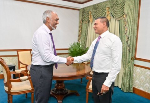 2 billion rufiyaa ge loan negumah Shiyam ah sovereign guarantee nudhinumah ninmaifi