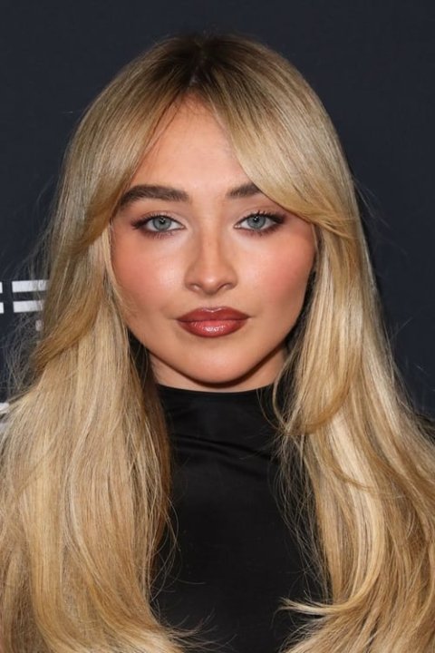 Sabrina Carpenter ge aa album release koffi 