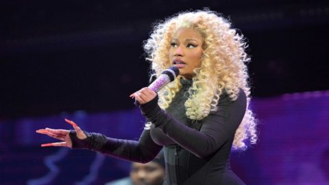 Supporter aku Nicki Minaj ah aburuge dhauvaa kohfi