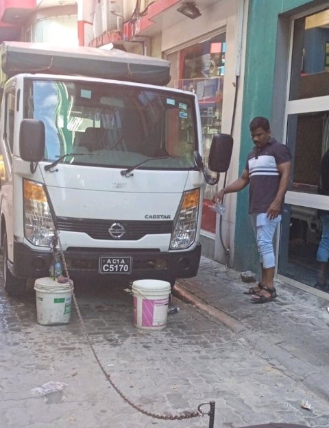 Maama Lemon laigen pickupeh dhonnan huri meehakah fiyavalhu alhaifi