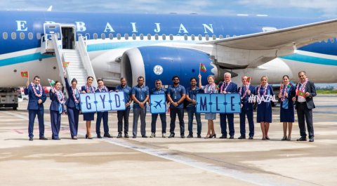 Azerbaijan airlines in baku aai via aa dhemedhu seedhaa dhathuruthah fashaifi