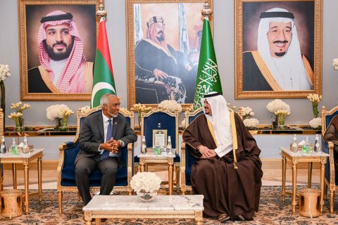 Joint Arab-Islamic Summit ah Raees Muizzu Saudi ah vadaigenfi