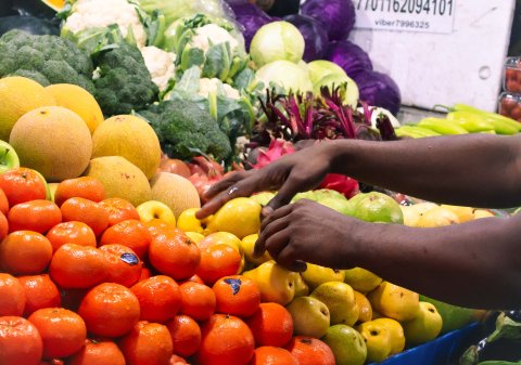 Meyvaa aai tharukaaree STO in etherekoh gandukoh vikkanee