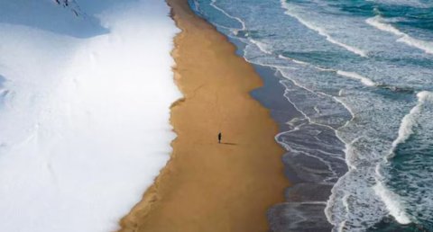 Gudhurathuge ajaibu thakuge therein Japan ge Hokkaido Beach!