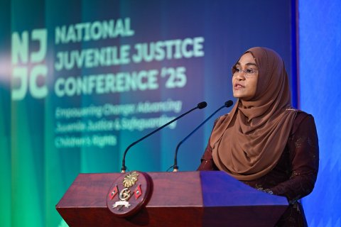 Kudakudhin kushuge vettah dhiun huttuvanjehey: Sajidha