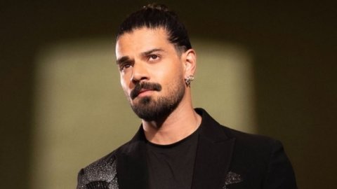 Jalugai noos karudhaas mathee nidhan jehunu kamah Suraj bunefi